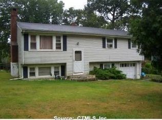 62 Oak Hill Rd, Oakdale, CT 06370