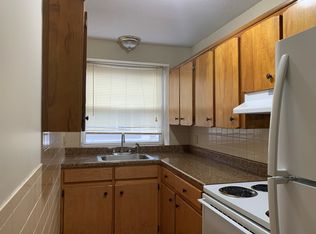 30 Cedar St APT 106, Worcester, MA 01609