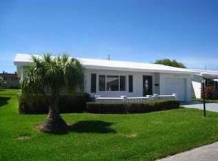 2092 SW 14th Ave, Boynton Beach, FL 33426