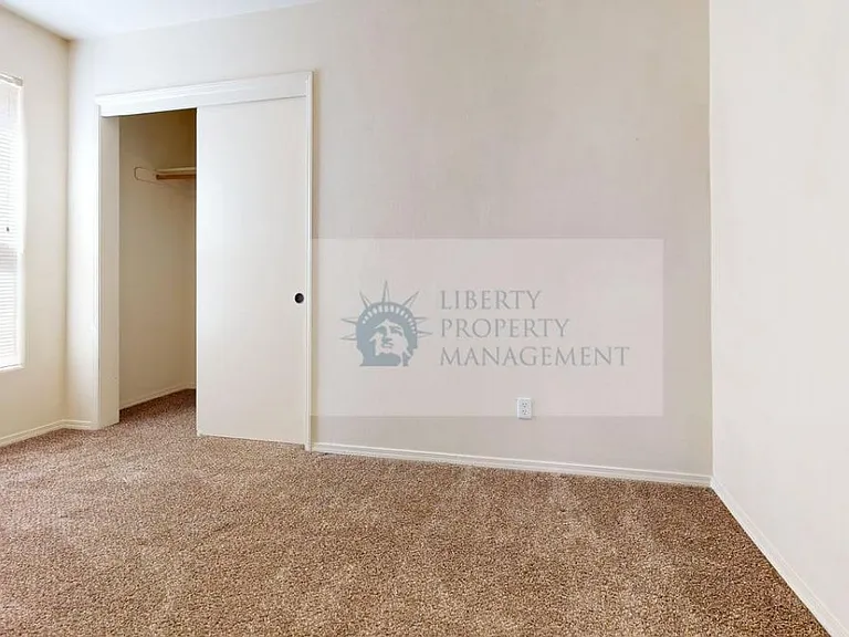 1177 Hartley Dr — Photo 8