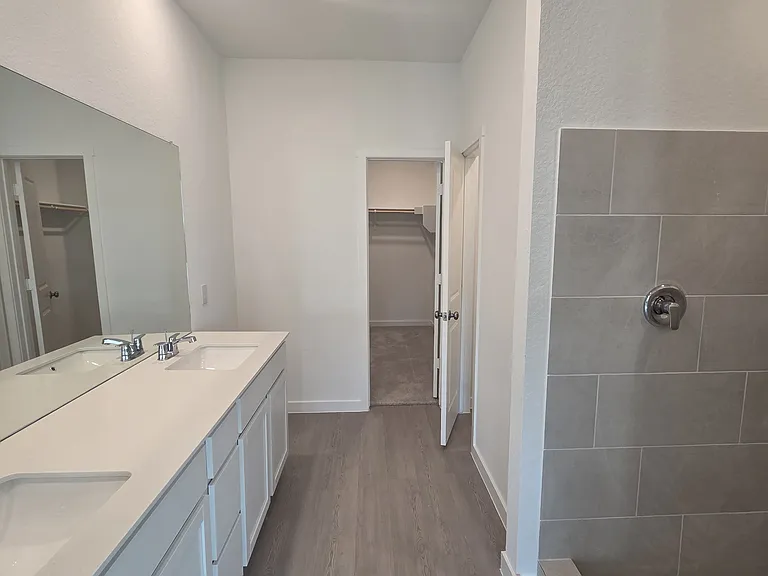 14900 Taradeau — Photo 16