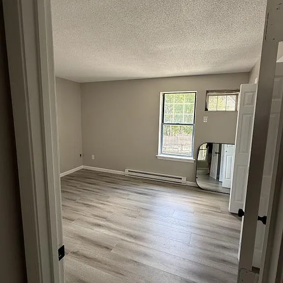 189 Essex St — Photo 11