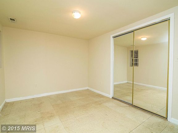 Basement bedroom