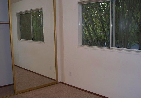 4th image of 1220 Hayes St APT 7