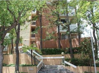 3315 Griffith Park Blvd APT 203, Los Angeles, CA 90027