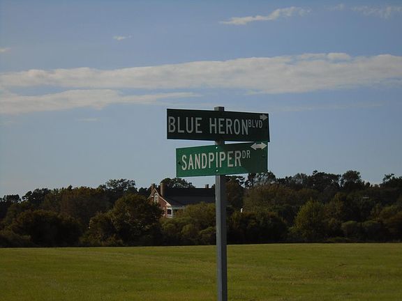 4th image of LOT 15 Blue Heron Blvd