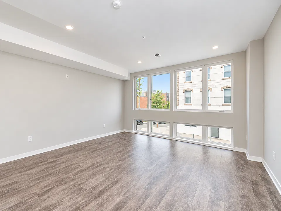 1730 Ridge Ave #2F