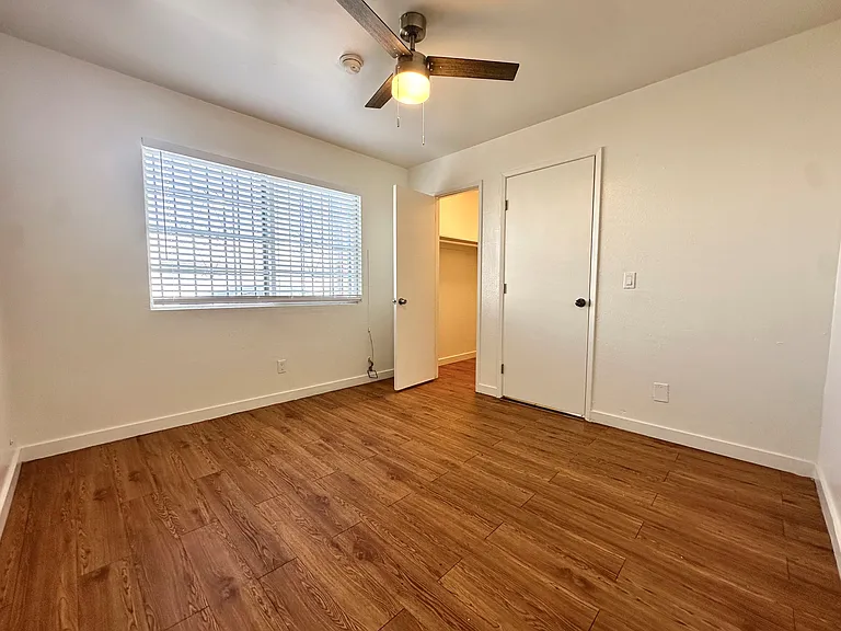 1495 Alamitos Ave #A — Photo 7