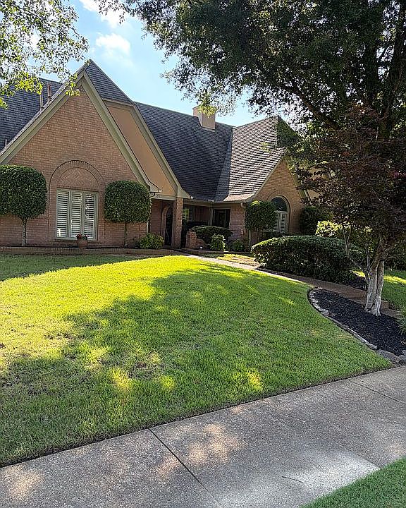 1st image of 751 Lake Meadow Dr