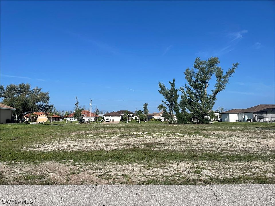 1st image of 706 NW 38th Ave