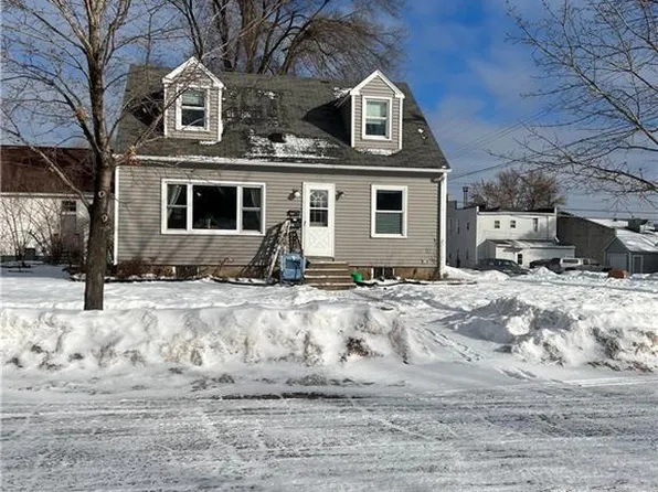 1504 Hayden Avenue, Altoona, WI 54720