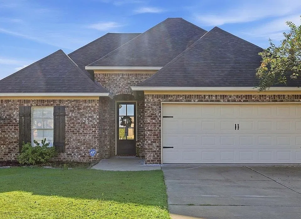 304 Ridge Pointe Dr