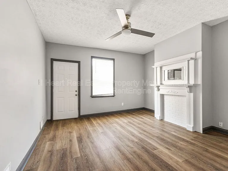 957 Harrison Ave — Photo 9