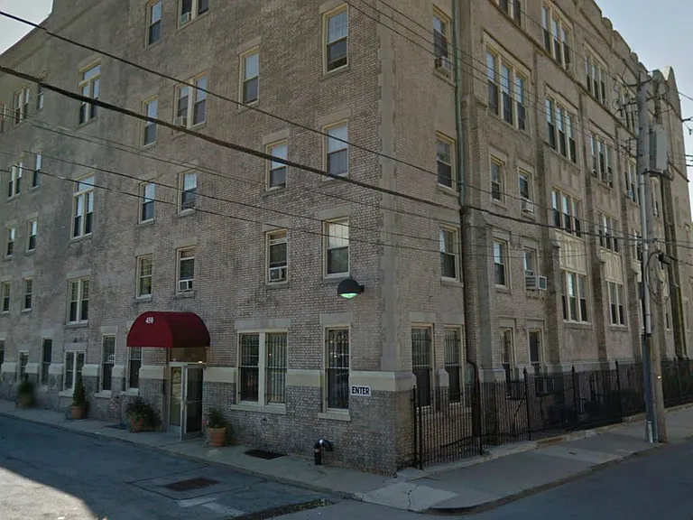 7203 South Blvd #12 — Photo 4