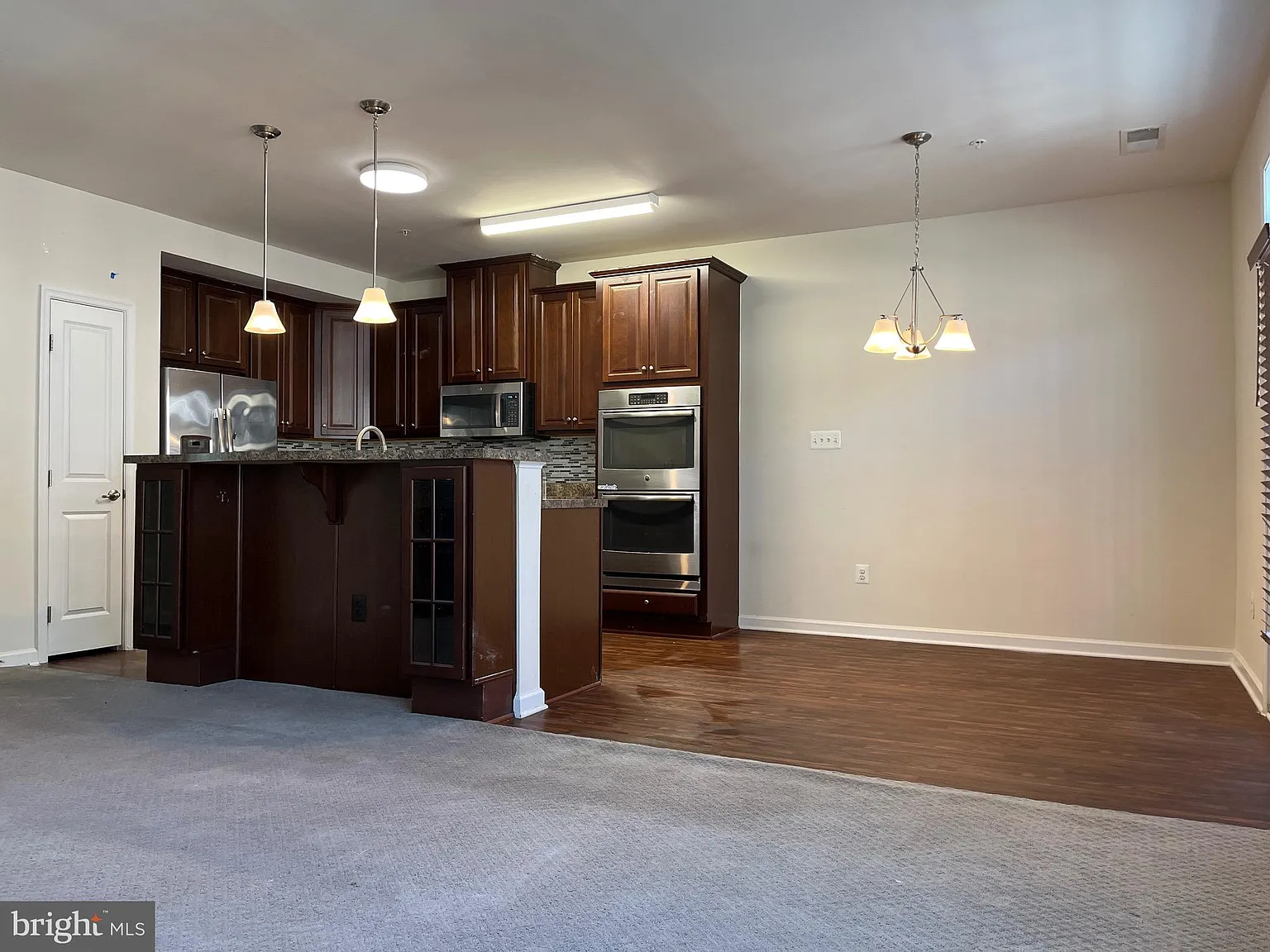 3 bed, 2.5 bath, $2,800 — Photo 3