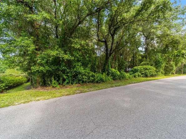 835 N McGowan Ave #6, Crystal River, FL 34429