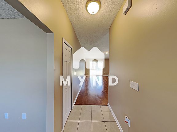 3rd image of 11171 Hendon Dr