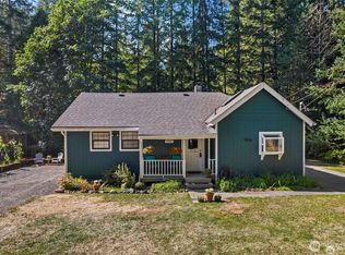 7895 Silver Lake Rd, Maple Falls, WA 98266