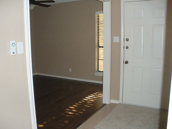 Entry & Office/Dining Room
