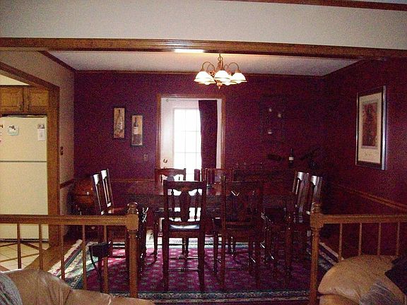 Dining room, door to large deck, beautiful views