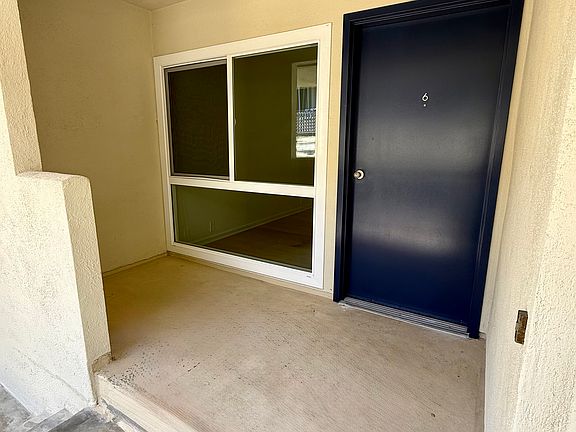 2nd image of 251 N Oakland Ave #106