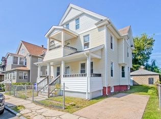 18 Greenacre Sq, Springfield, MA 01105