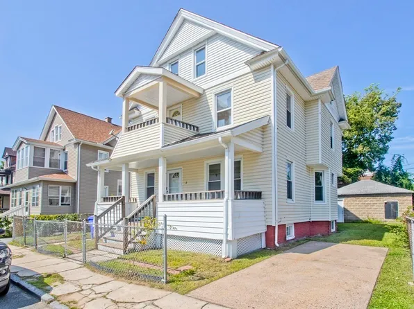 18 Greenacre Sq, Springfield, MA 01105