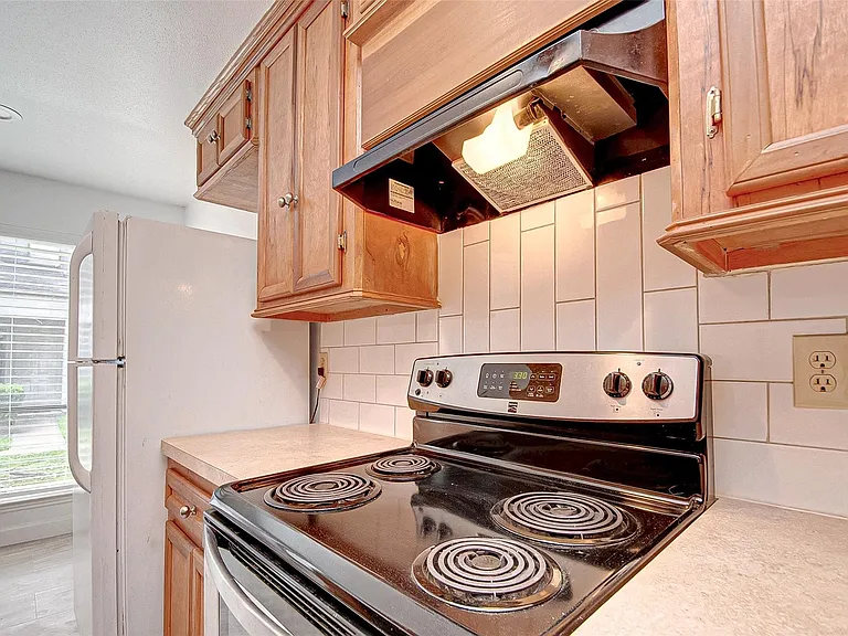 8312 Augustine Dr #D — Photo 10