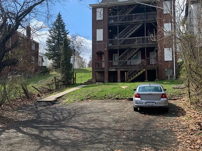 357 Mitchell Ave — Photo 5