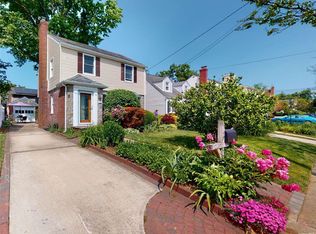 109 Broadfield Rd, Hempstead, NY 11550