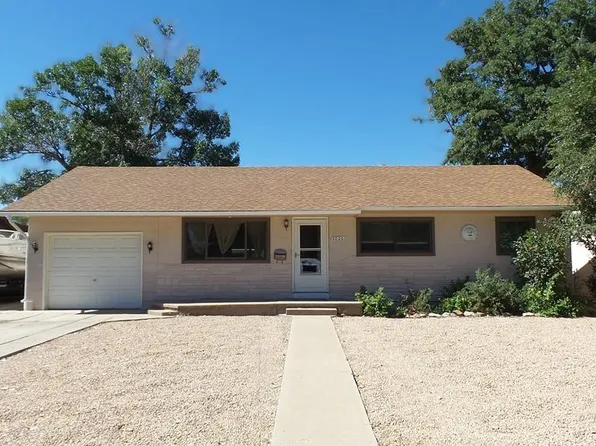 2025 Ridgewood Ln, Pueblo, CO 81005