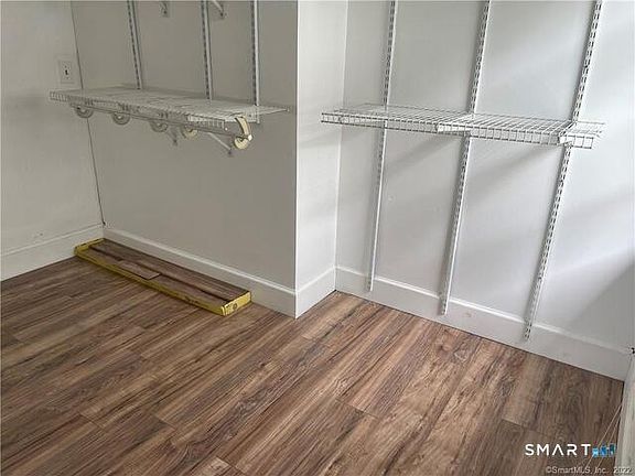 5th image of 61 Eighth Street