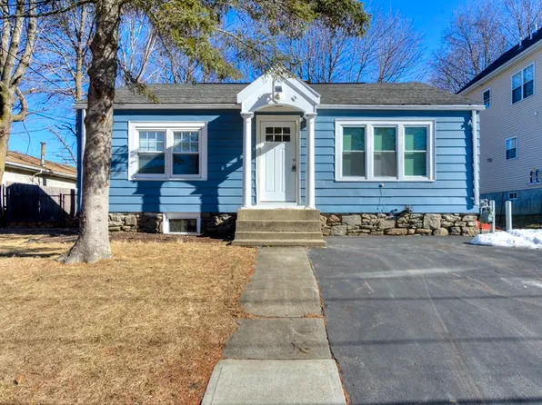 3 Maranda St, Worcester, MA 01604