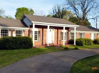 830 N 6th St, Wickliffe, KY 42087