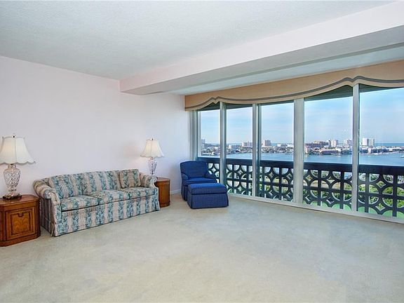 2nd image of 31 Island Way APT 1109