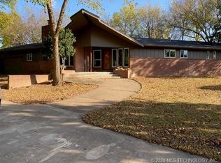 2224 Venus Ct, Bartlesville, OK 74006