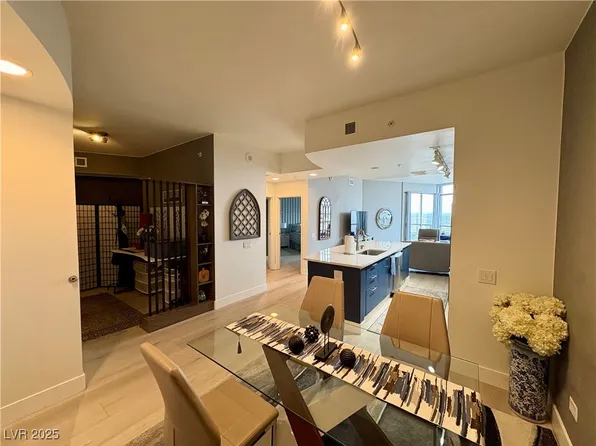 200 W Sahara Ave Unit 3610, Las Vegas, NV 89102