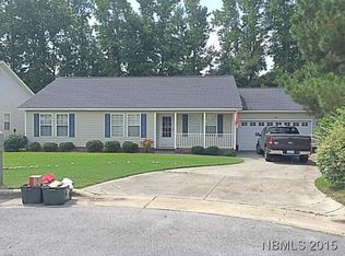 103 Lancewood Ct, New Bern, NC 28562