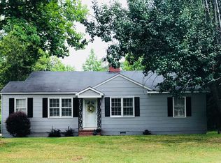 208 Beechwood Cir, Lagrange, GA 30240