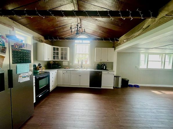 1385 Kissimmee Rd, Middleburg, PA 17842