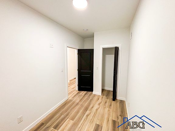 5th image of 1716 Belfield Ave #1