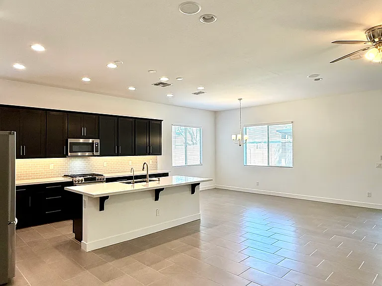 3824 E Fiesta Flower Ln — Photo 14