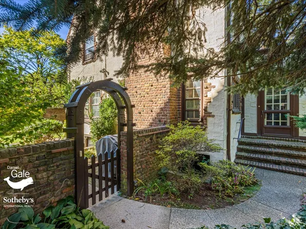 23 Whitson Street image 34 of 40