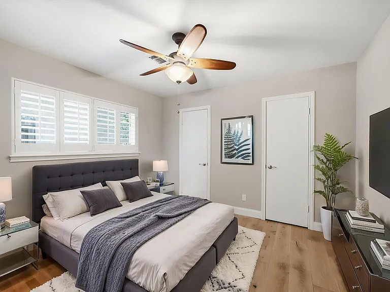 14110 Barryknoll Ln — Photo 15
