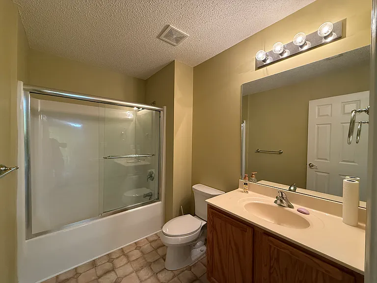 114 Fairway View Dr — Photo 13
