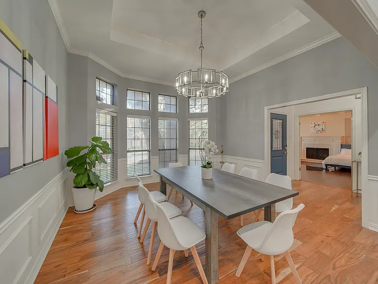 1507 Broadmoor Dr — Photo 14