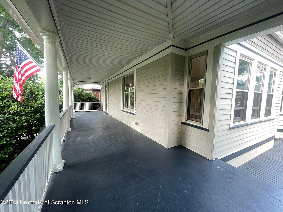 208 W Grove St, Clarks Summit, PA 18411 Zillow