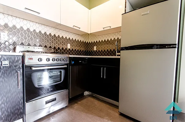 Rented by EXR | media 46