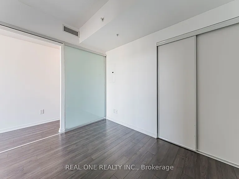 68 Abell St #846 — Photo 19