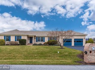 8210 Fox Hunt Ln, Frederick, MD 21702